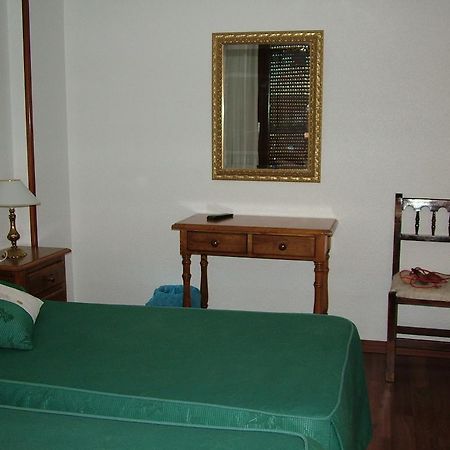 Hostal El Botero Cuzcurrita-Río Tirón المظهر الخارجي الصورة